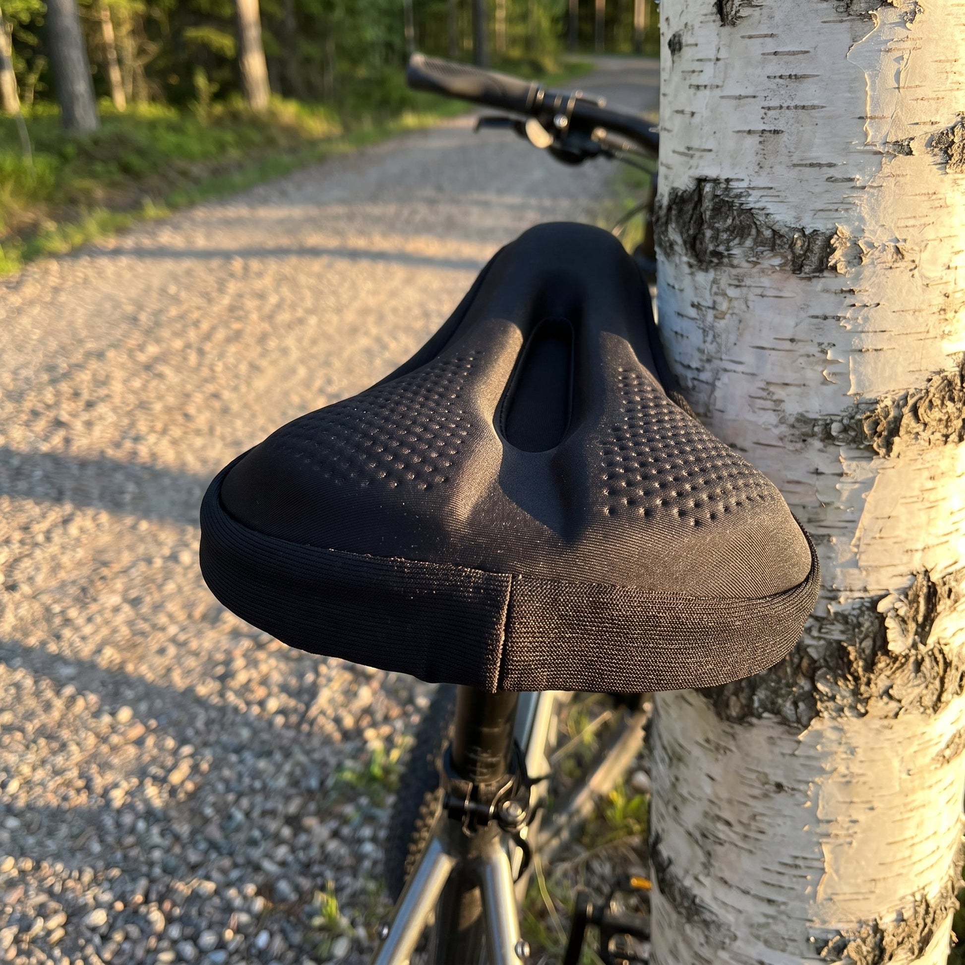 Ergonomic Saddle Cover with Silicone Gel and Memory Foam